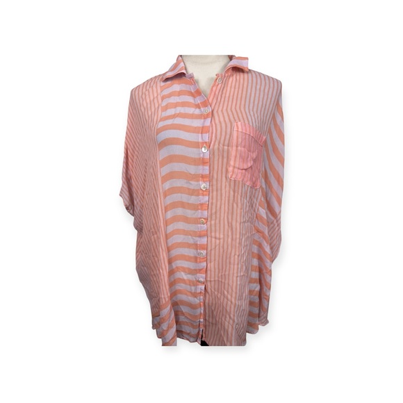 SAACHI Tops - Saachi Striped peach and White Button-Up Shirt size large